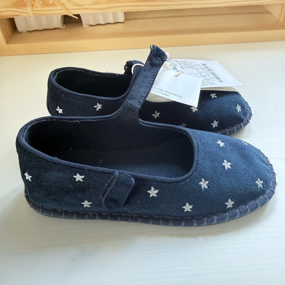 Zara Navy Star Embroidered Mary Janes for Kids size 10 1/2 - Picture 2 of 7